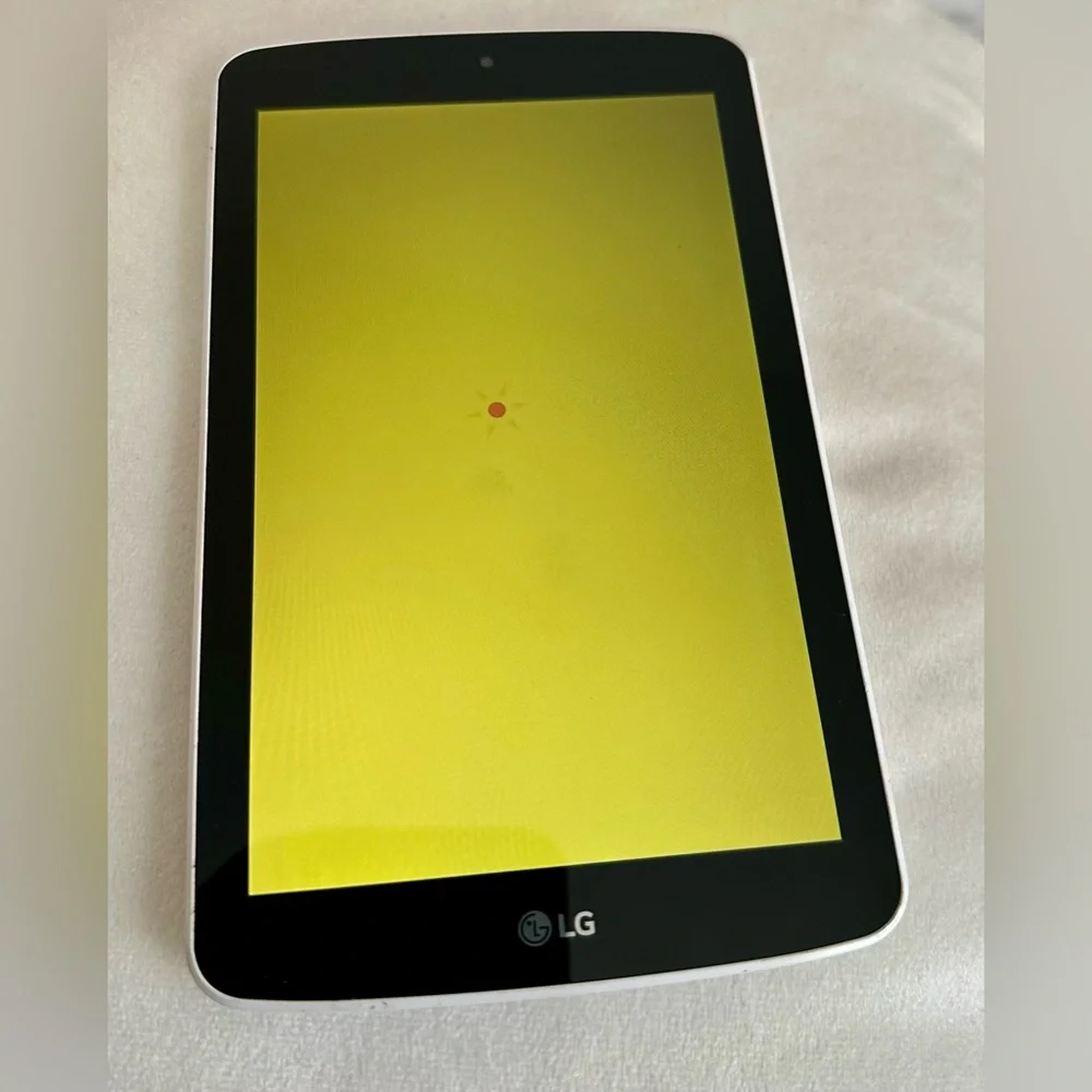 LG pad f7